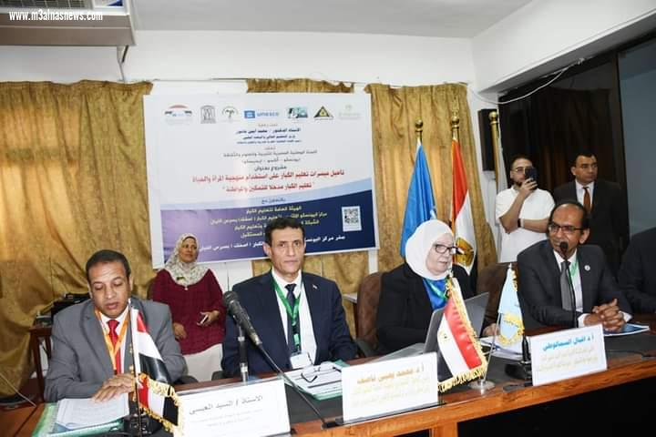 ناصف يفتتح البرنامج التدريبي لتاهيل مسيرات تعليم الكبار باليونسكو