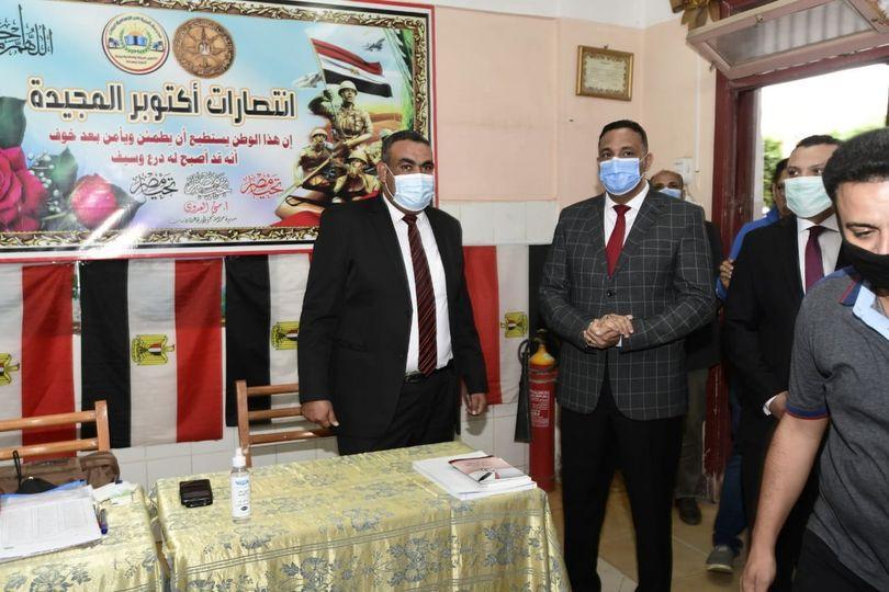 محافظ الدقهليه يتفقد لجان الانتخابات البرلمانية