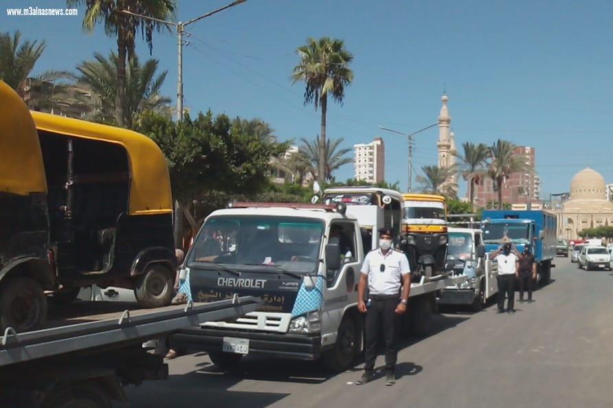 ضبط 120 توك توك مخالف بكفر الشيخ وتحرير محاضر فورية