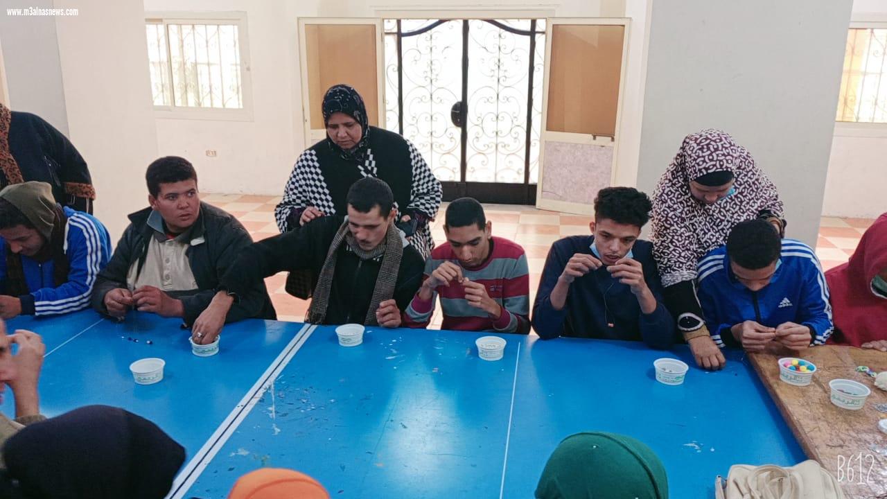 مبادرة قادرون بإختلاف يتصدرون مشهد دورات المهن الحرفية لشباب كفر الشيخ
