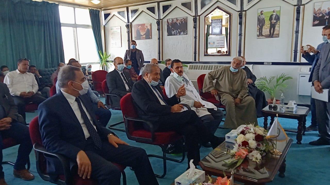 وزير التموين يتفقد مصنع شركة الدلتا للسكر ويشيد بمنظومة التطوير 