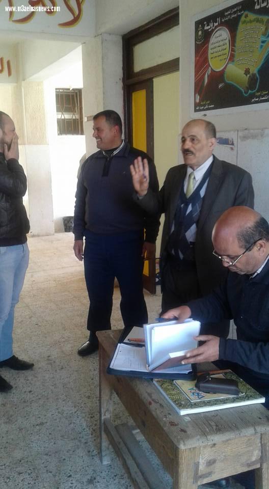 مدير التعليم الإبتدائى بـ