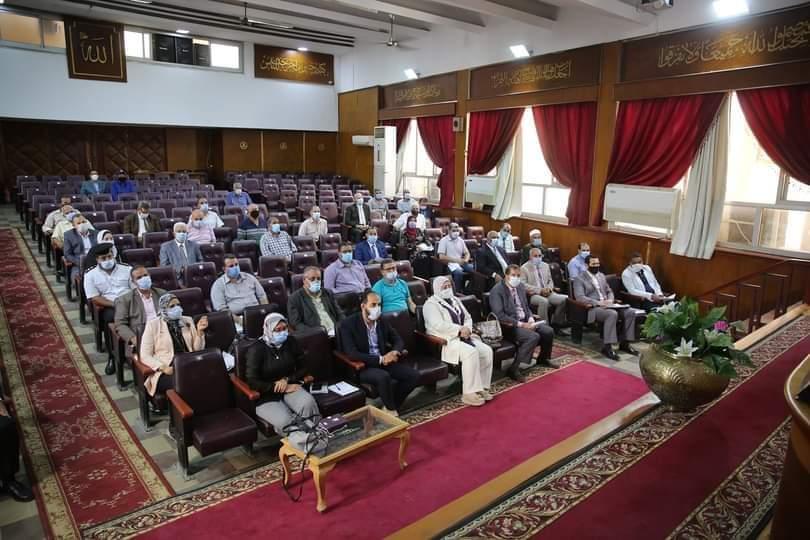 بالصور..  ضبط ١٧٥٠ كجم دواجن مجهولة المصدر  ومحافظ كفر الشيخ يتابع جولات رؤساء المدن 