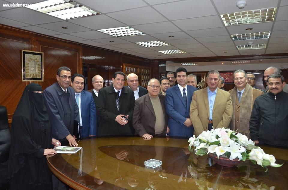 محافظ كفر الشيخ يشهد توقيع بروتوكول نقل أصول مركز علاج الأورام لأمانة المراكز الطبية المتخصصة.. 