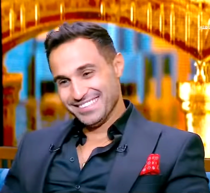 أحمد فهمى يحتفل بنصر اكتوبر  على طريقته الخاصة