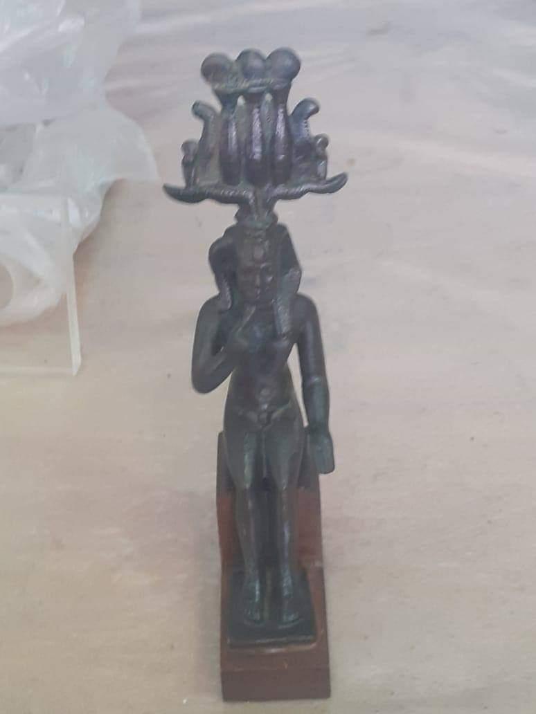 المتحف المصرى.. استلام مجموعه من القطع الاثريه تمهيدا لافتتاحه الوشيك