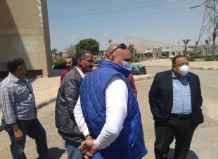 رئيس جامعة حلوان: نسعي لتوفير بيئة عمل صحية وآمنة للعاملين.