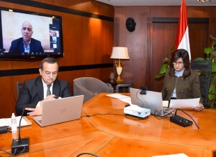 وزيرة الهجرة تعقد اجتماعا هام للتواصل مع المصريين بأوكرانيا