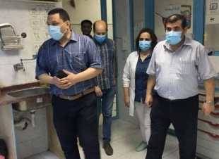 وكيل وزارة الصحة يفاجئ مستشفى تلا في أول أيام العيد