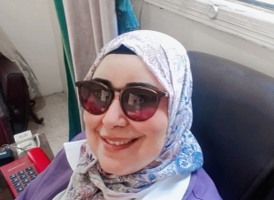 عاجل... أهالى يشعلون النيران فى رئيسة الوحدة المحلية بتفتيش ابوسكين ويحرقون سيارتها اعتراضات على تنفيذ قرار إزالة..