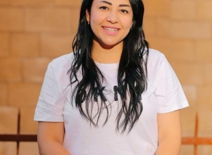 إيمان جمال تتعاقد على تقديم برنامج 