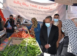 محافظ الإسماعيلية يراقب الأسعار بمعرض 
