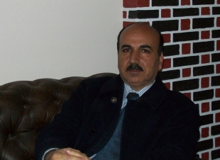 بلا عنوان بقلم: خالد أبو حامد