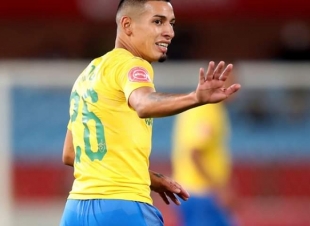 شوبير يكشف عن صفقتين مدويتين للاهلي