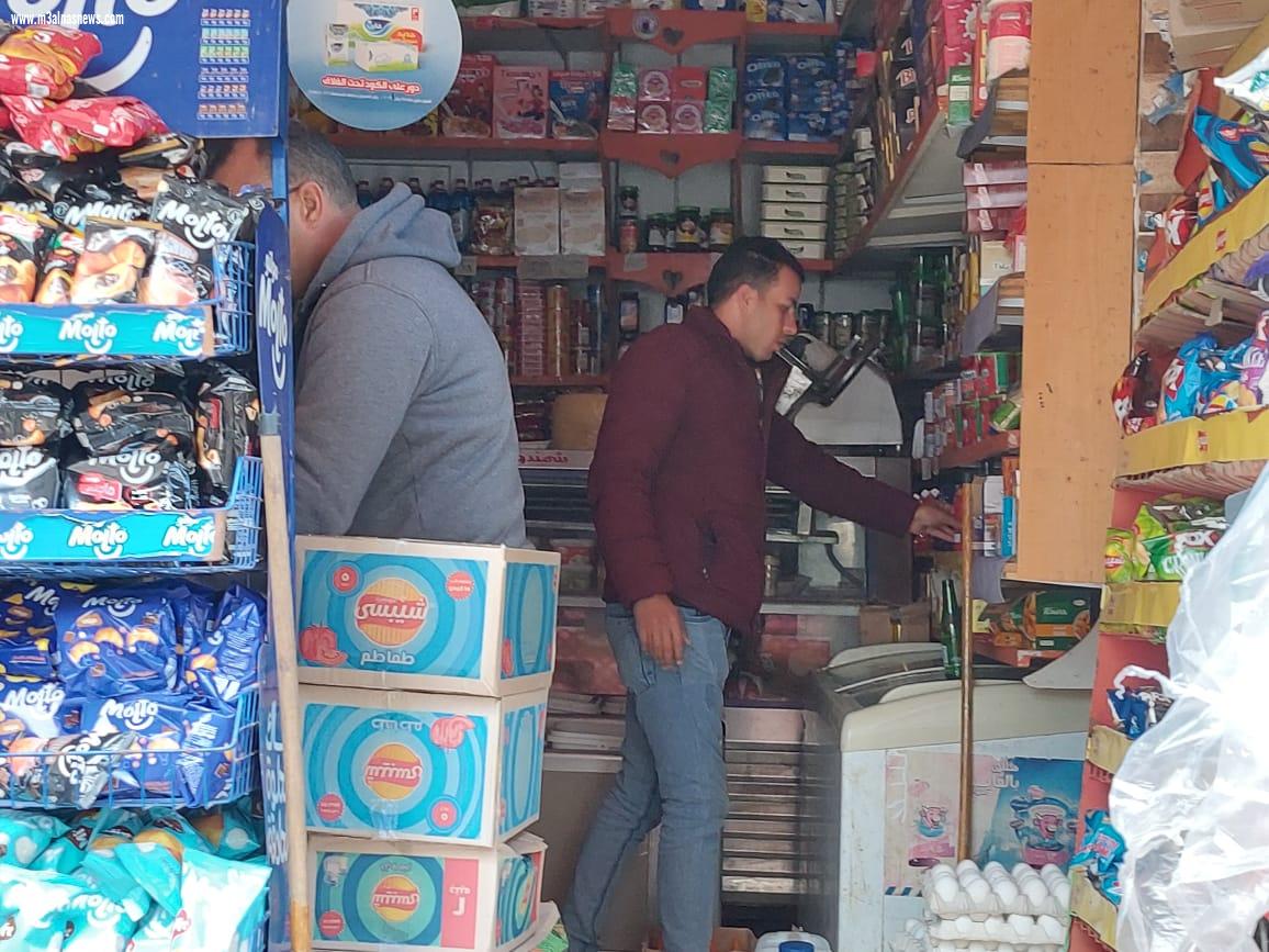   تكثيف الحملات التموينية على الأسواق ومنافذ البيع وتحرير 50 مخالفة بكفر الشيخ