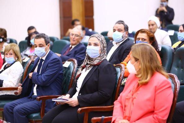 وزيرة التضامن الاجتماعي تشهد تطوير ١٦٥ فصلًا بـ٥١ حضانة بالتعاون مع 