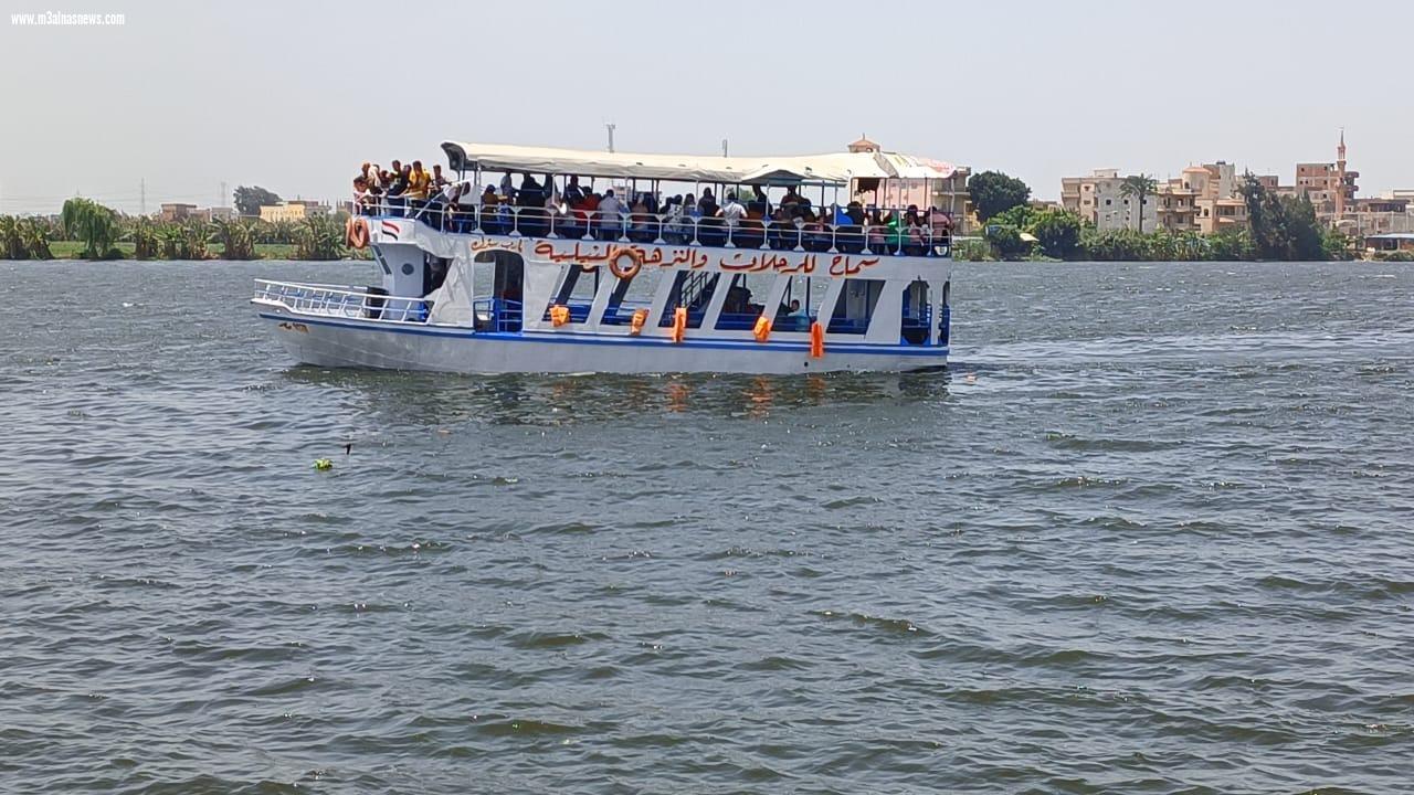 إقبال كبير على الحدائق والرحلات النيلية في ثاني أيام العيد بكفر الشيخ