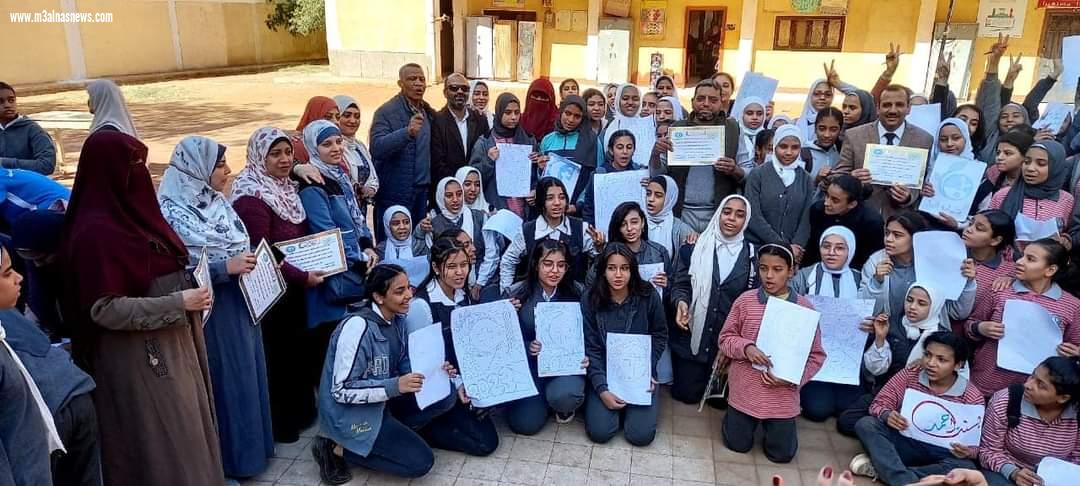 إقبال جماهيري كبير علي قافلة مدارسنا بالألوان لثقافة أحمد بهاء الدين