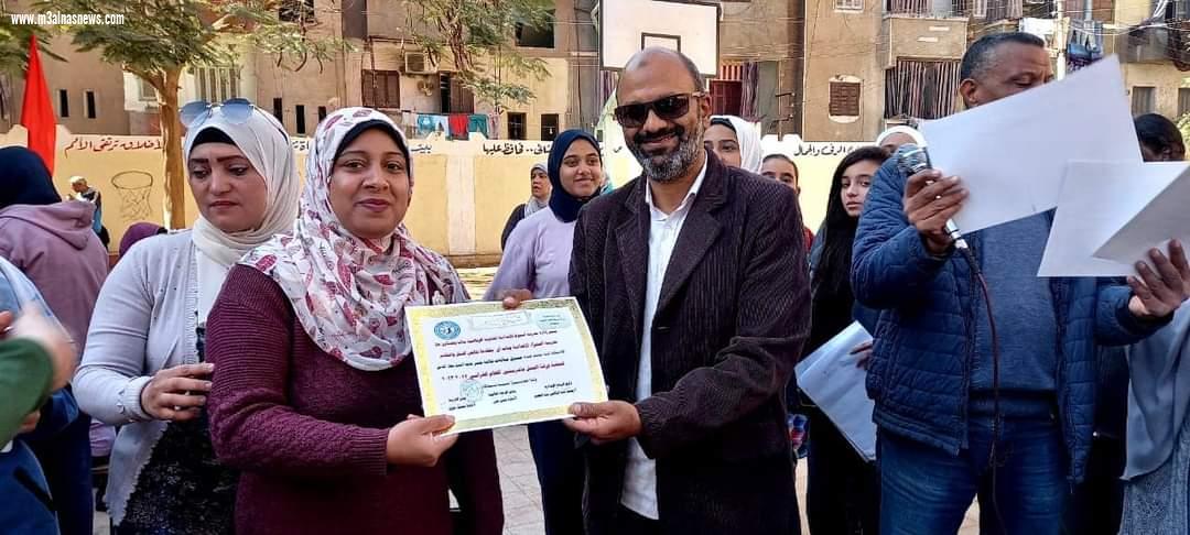 إقبال جماهيري كبير علي قافلة مدارسنا بالألوان لثقافة أحمد بهاء الدين