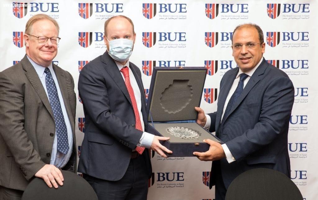 افتتاح مركز أبحاث الدراسات الأيرلندية بالجامعة البريطانية فى مصر