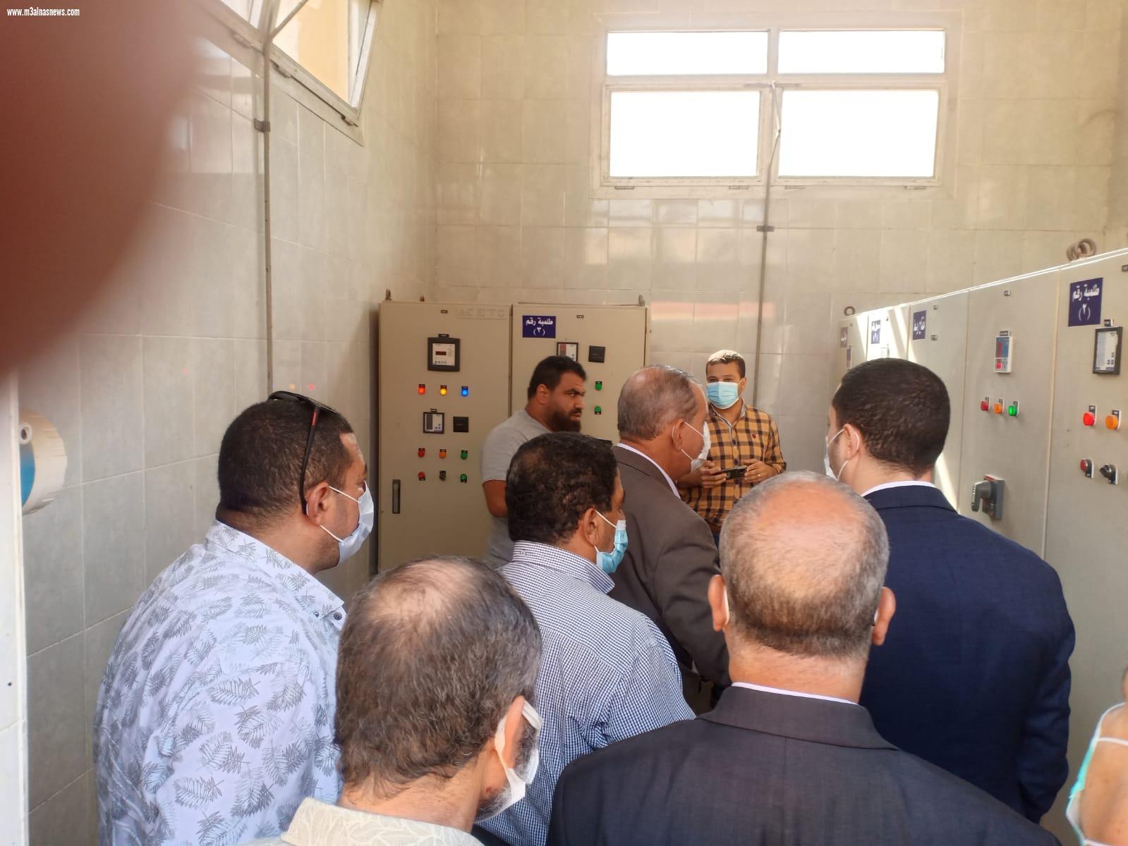 محافظ كفر الشيخ يتفقد مشروع صرف صحى قرية كفر مجر بدسوق بتكلفة 20 مليون جنيه