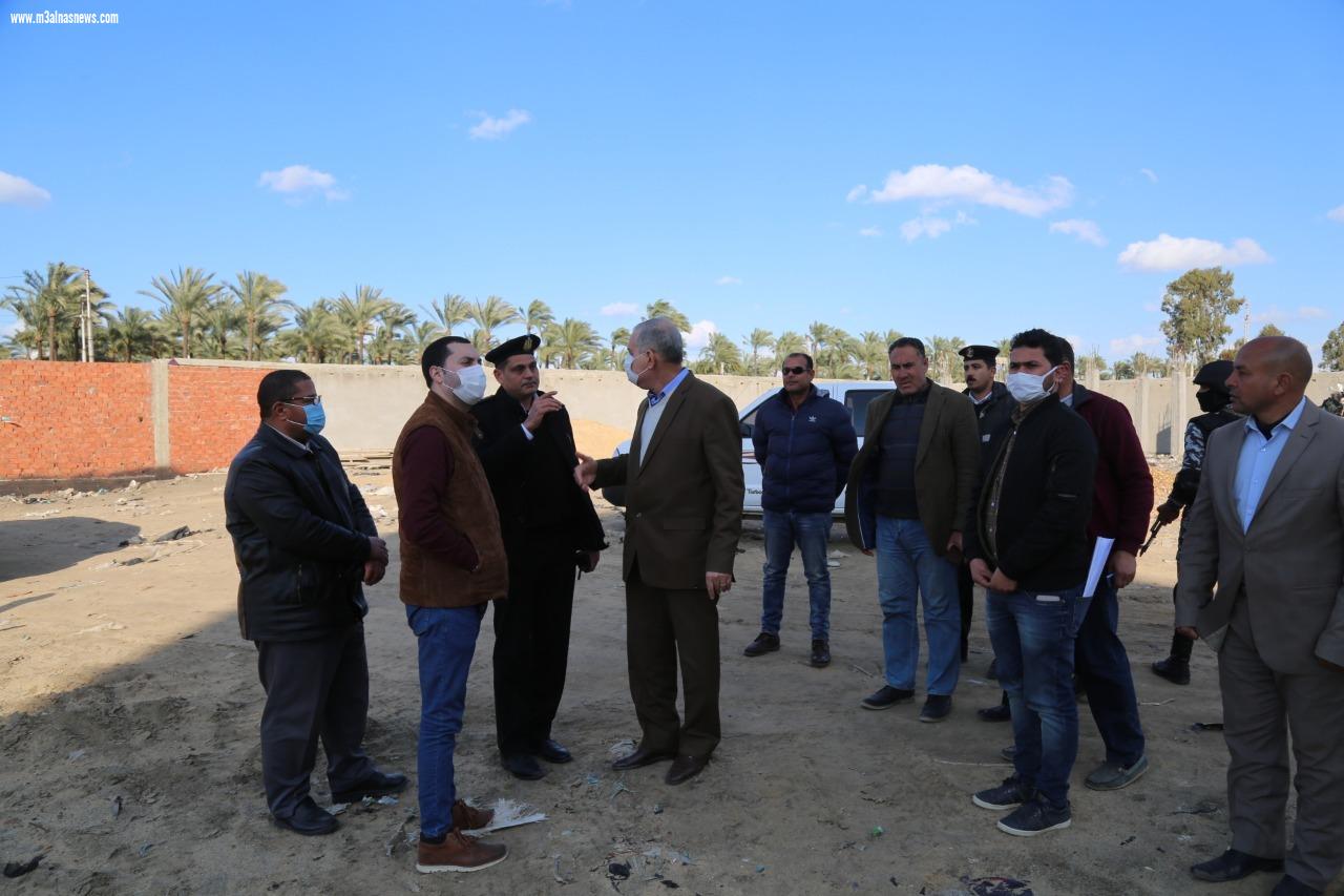 محافظ كفر الشيخ يتفقد مبنى وحدة مرور بلطيم ويوجه بسرعة الانتهاء منه