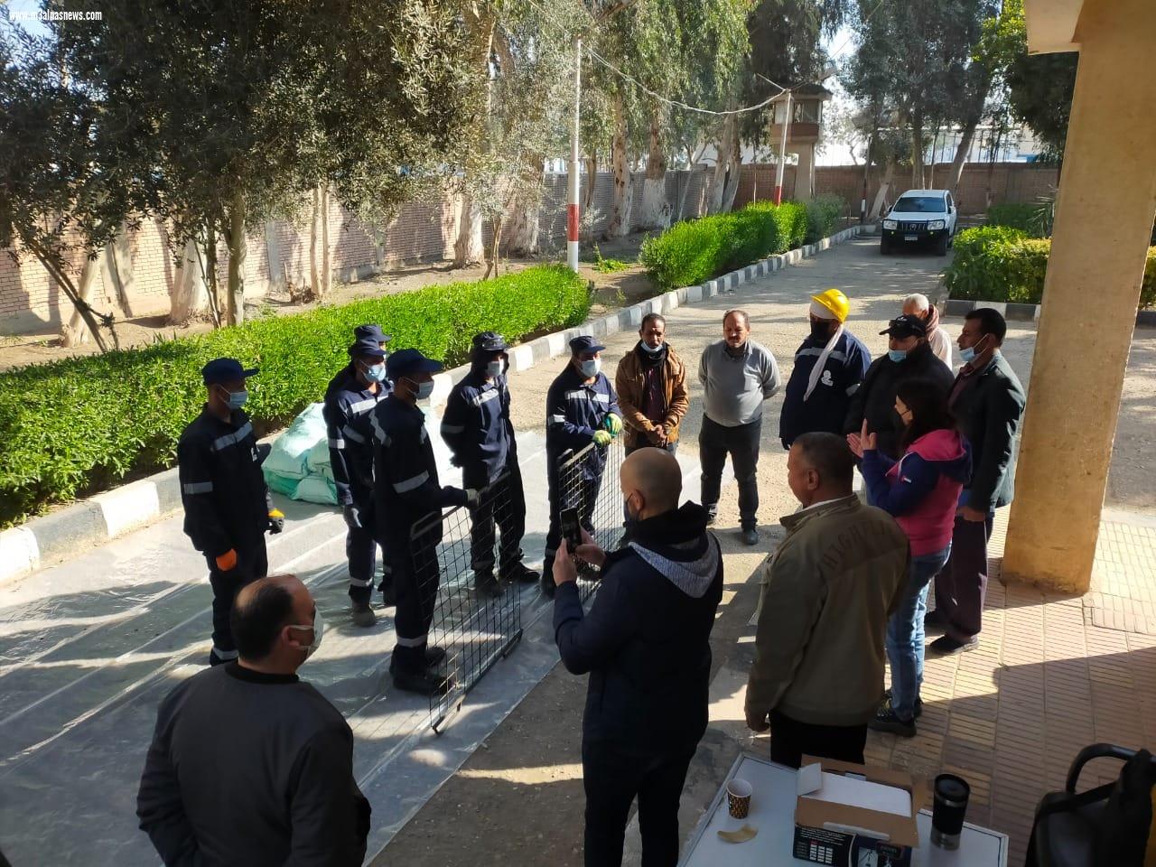 محافظ أسيوط : ورش عمل ودورات تدريبية للعاملين بمنظومة النظافة بالمحافظة بالتعاون مع البرنامج الوطنى لادارة المخلفات الصلبة وهيئة التعاون الالمانية