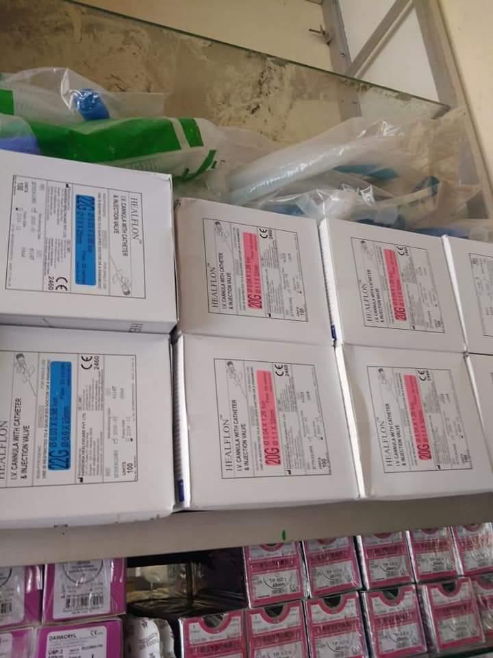 ضبط 5110 صنفا من الأدوية والمستلزمات الطبية مجهولة المصدر بالدقهليه