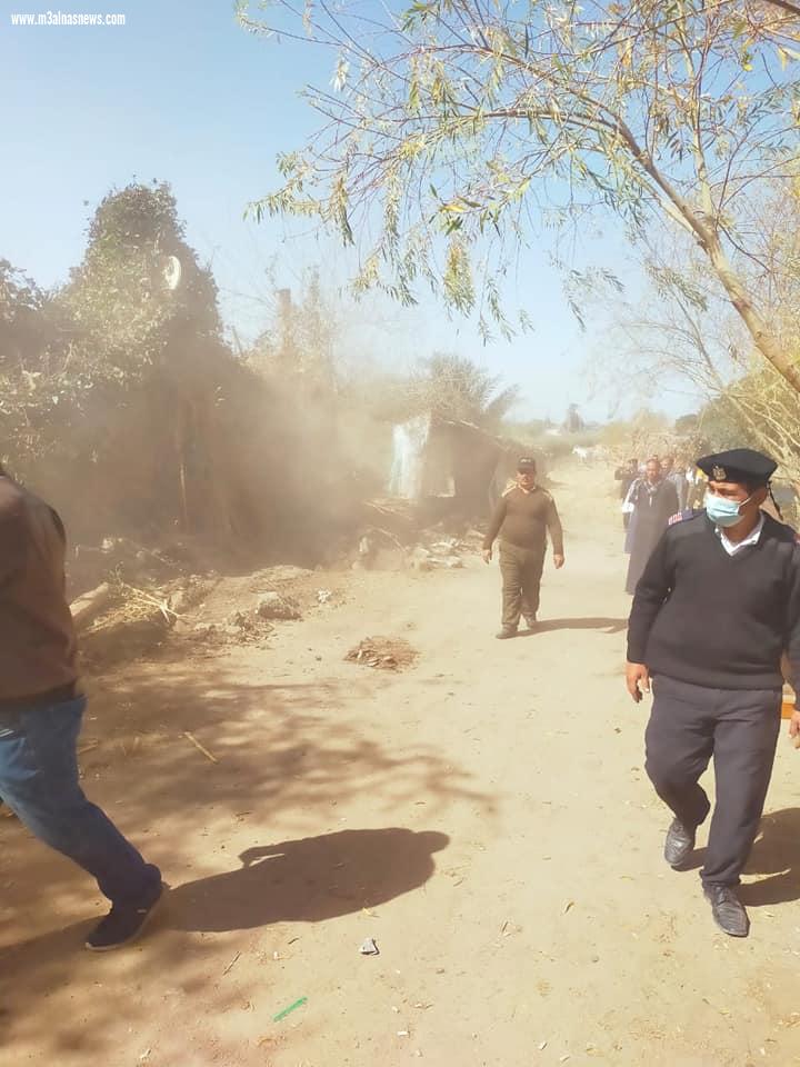 ضمن المرحلة الثانية من الموجة الـ 19 لإزالة التعديات محافظ أسيوط: إزالة 27 حالة تعدي على أراضي أملاك دولة ري وزراعة بمركز ديروط