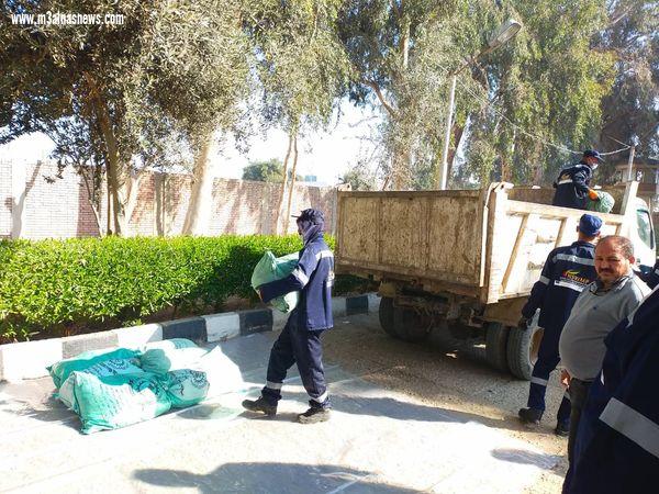 محافظ أسيوط : ورش عمل ودورات تدريبية للعاملين بمنظومة النظافة بالمحافظة بالتعاون مع البرنامج الوطنى لادارة المخلفات الصلبة وهيئة التعاون الالمانية