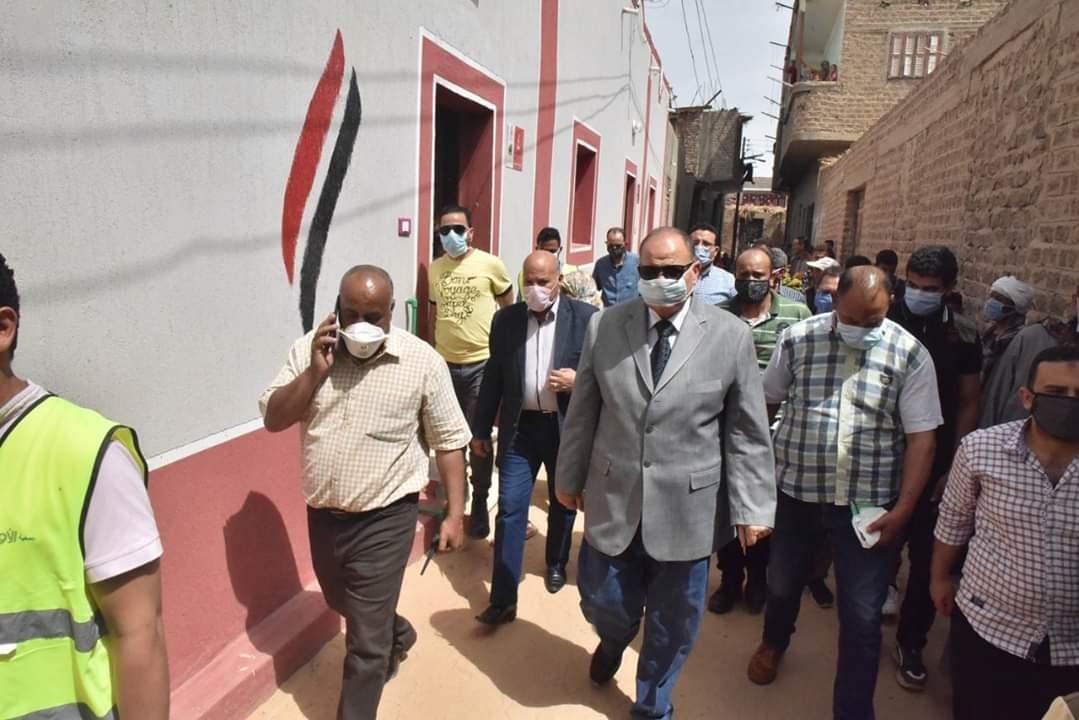 محافظ أسيوط يفتتح المرحلة الأولى من مشروع إعمار المنازل التى  تنفذها الأورمان وتحيا مصر