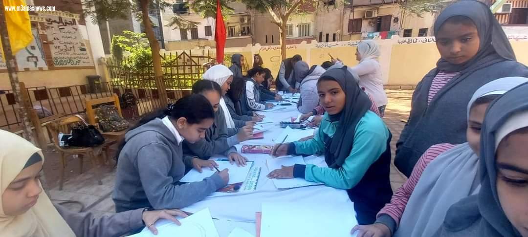 إقبال جماهيري كبير علي قافلة مدارسنا بالألوان لثقافة أحمد بهاء الدين