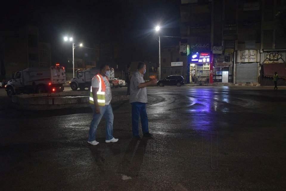 محافظ أسيوط: حملات رش وتطهير مراكز وأحياء أسيوط مستمرة للحماية من أي تداعيات محتملة لفيروس كورونا المستجد