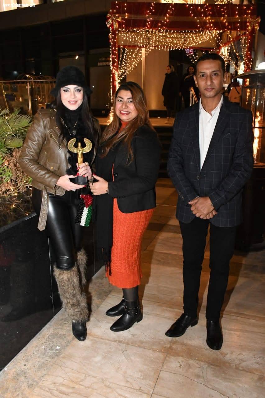 تكريم الفنانة إيمان ناجي في معرض ميرا للمشغولات اليدوية