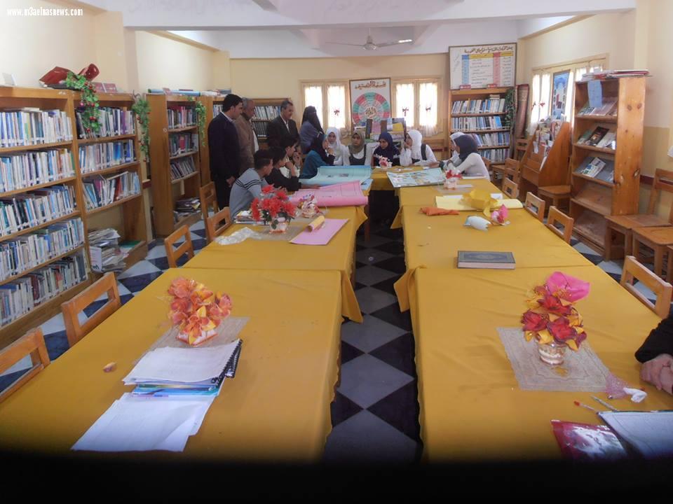 رئيس مدينة الحامول في زيارة مفاجئة لمدرسة الحامول التجارية بنين