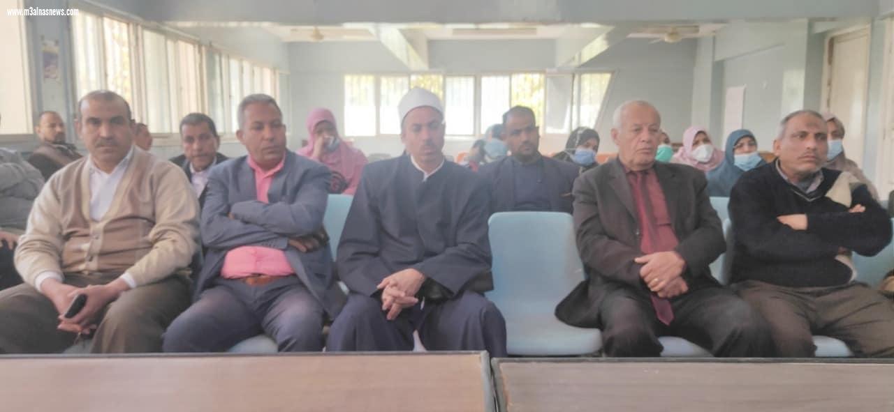 محافظ أسيوط: الانتهاء من تطوير حارة البستان وتركيب الانترلوك بحي غرب ضمن خطة المحافظة لتوفير حياة كريمة للمواطنين