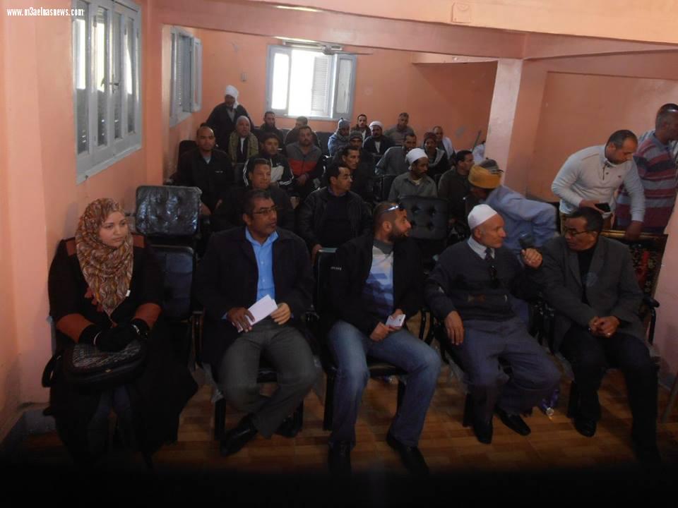 عايدة ماضي تكرّم 5 قيادات بالحامول بينهم نائب رئيس المركز لبلوغهم سن المعاش.. 