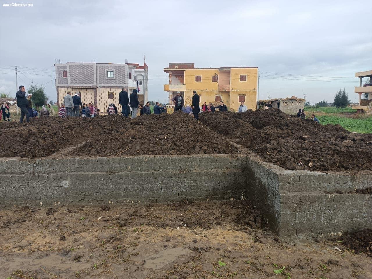 إزالة 4 حالات تعدي على الأراضي الزراعية في المهد بمطوبس وبلطيم