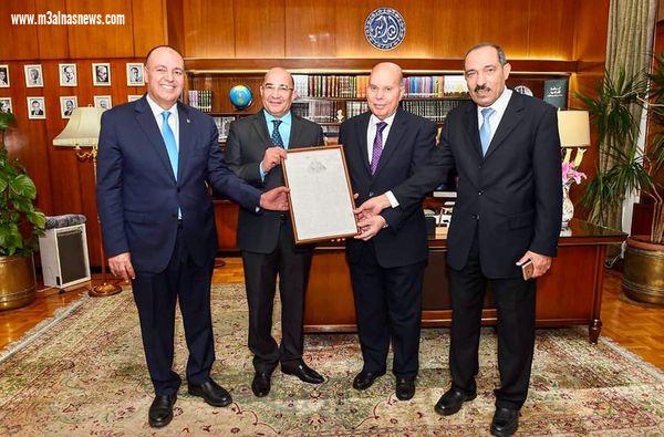 اختام مهرجان الشروق للإعلام ويُكرم سهير المرشدي ، ويُعلن جوائزه