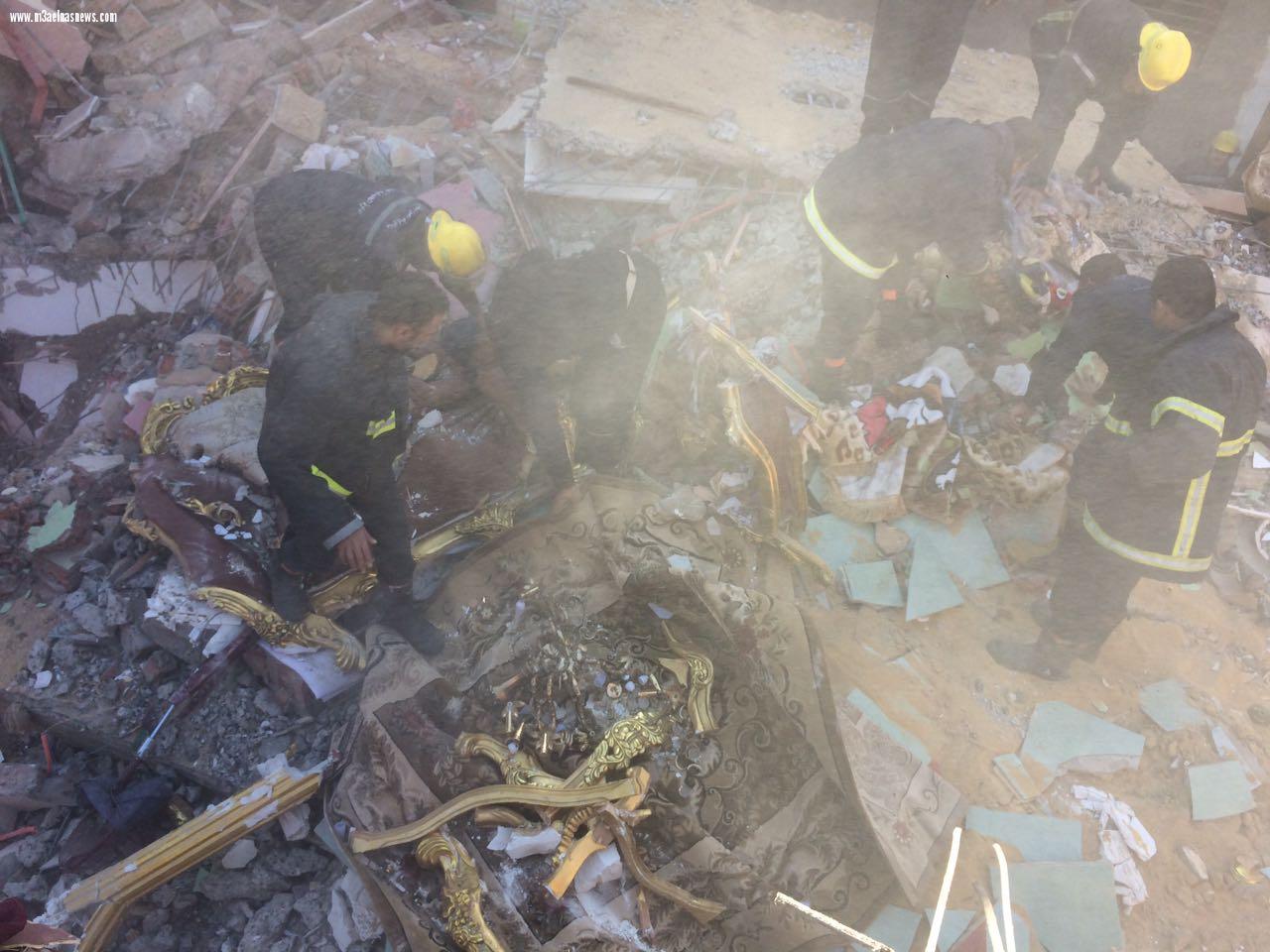 بعد انتشال جثة شاب وشقيقته.. ارتفاع ضحايا عقار عزبة الصفيح بالدقهلية لـ5 .. 