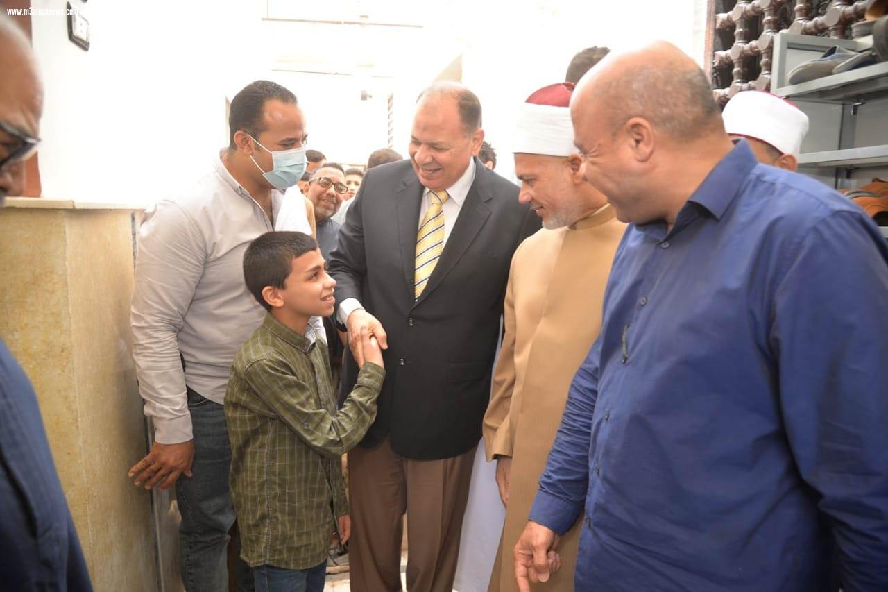 محافظ أسيوط يفتتح مسجد علم الدين الرباطي بمنفلوط بعد تطويره وترميمه ويصلي ظهر الجمعة به