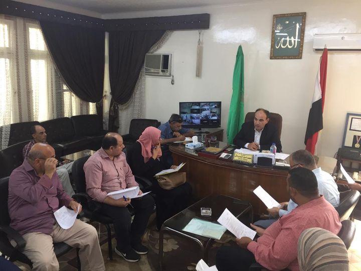 رئيس مركز طلخا يترأس إجتماع  لمناقشة واستعراض الخطة الاستثمارية