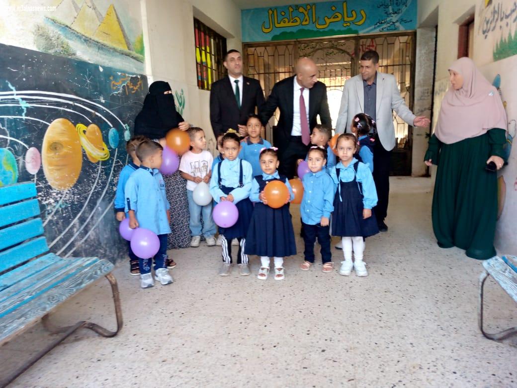 مدير إدارة الرياض التعليمية في حوار خاص لـ«مع الناس نيوز» عاصم الشربيني: زيارة وزير التعليم كانت مفاجأة.. وقال لي: «أنا متابع شغلك من زمان.. اجتهد ولكل مجتهد نصيب»
