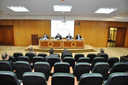 رئيس جامعة كفرالشيخ يترأس الاجتماع الشهري لمجلس العمداء
