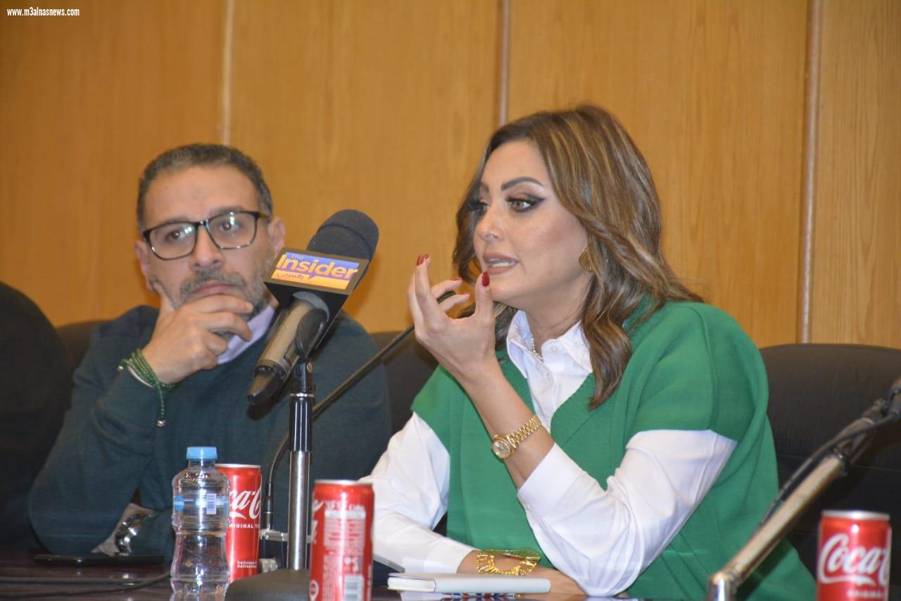 المعهد العالي للنقد الفني بـ أكاديمية الفنون يستقبل أسرة مسلسل 