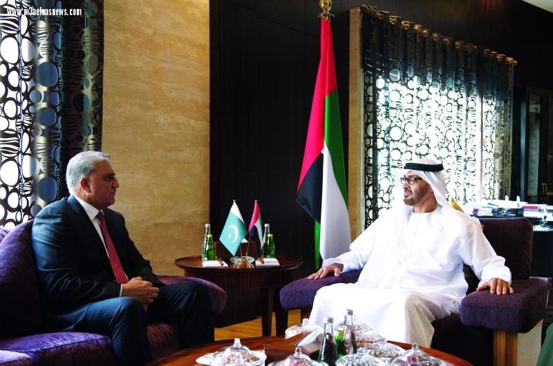 ولى عهد الإمارات يلتقى رئيس أركان باكستان لاستعراض العلاقات العسكرية بين البلدين