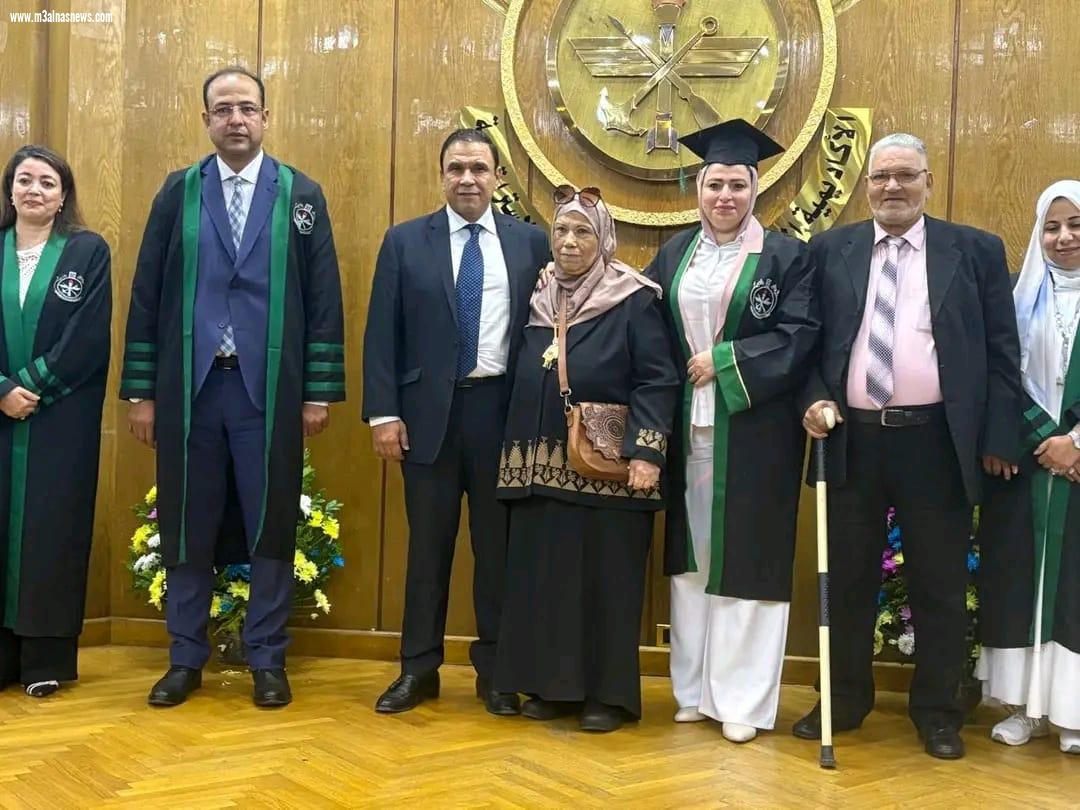 رحاب غزالة تحصل على الماجستير في الدراسات السياسية والاستراتيجية 