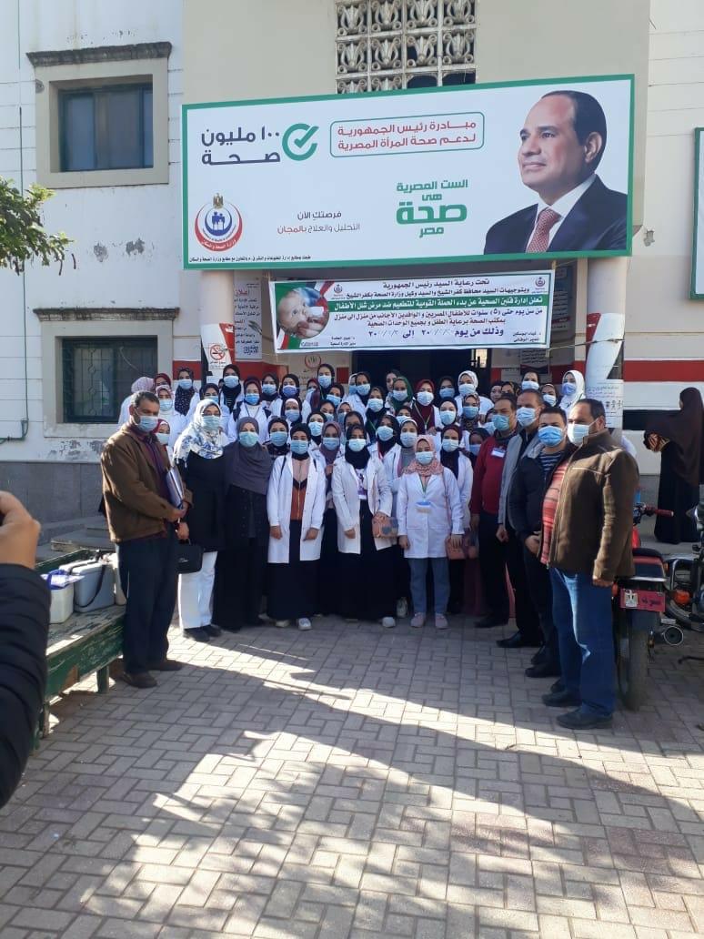  بينهم 40 طفلا سوريا.. محافظ كفرالشيخ يشيد بالاطقم الطبية بحملة التطعيم ضد شلل الاطفال بنسية تغطية 99.2%