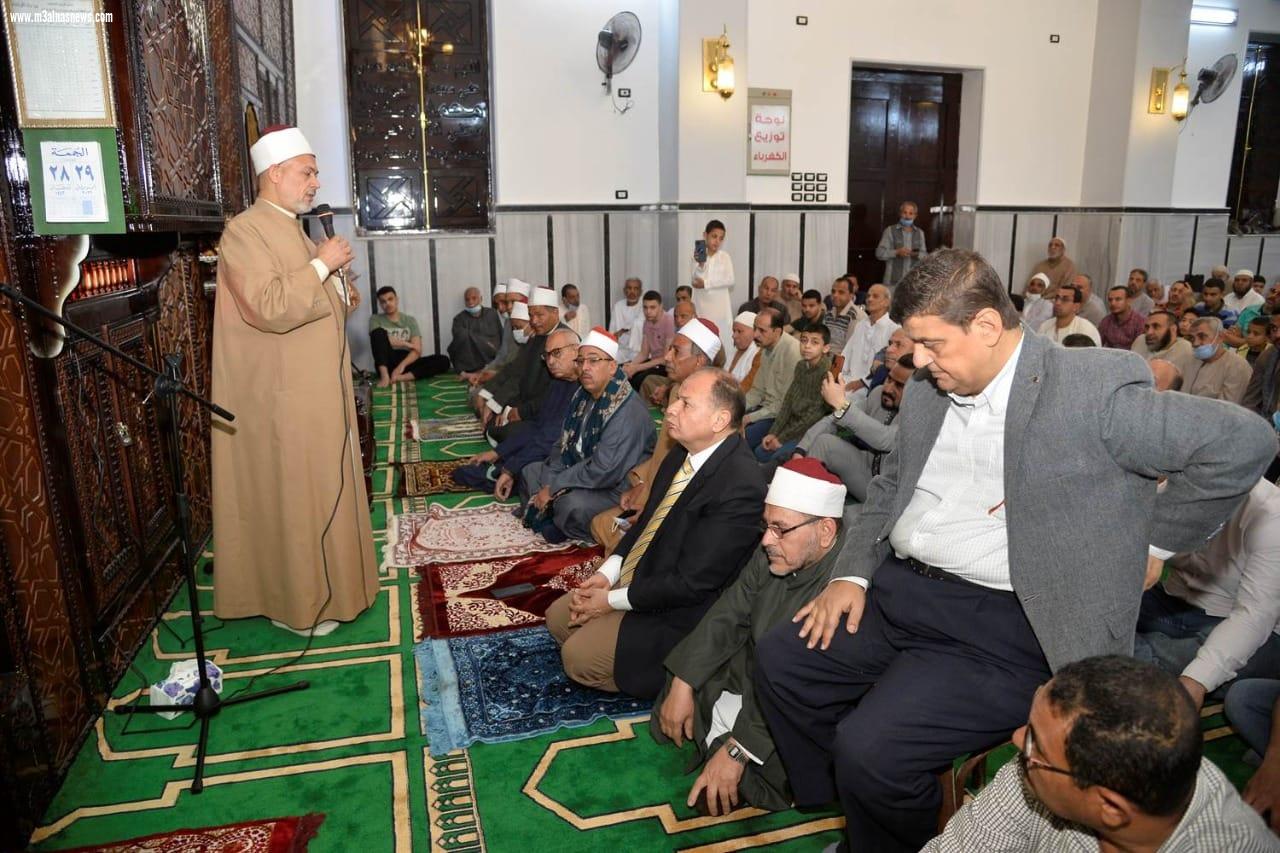 محافظ أسيوط يفتتح مسجد علم الدين الرباطي بمنفلوط بعد تطويره وترميمه ويصلي ظهر الجمعة به