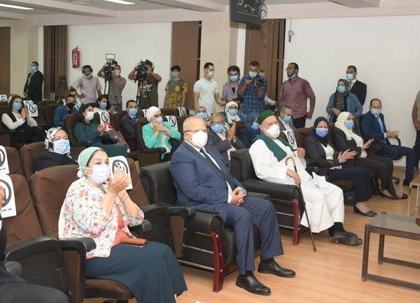 علي جمعة مشيدًا بالخشت: عالم جليل وإنسان أجل فتح الله قلبه